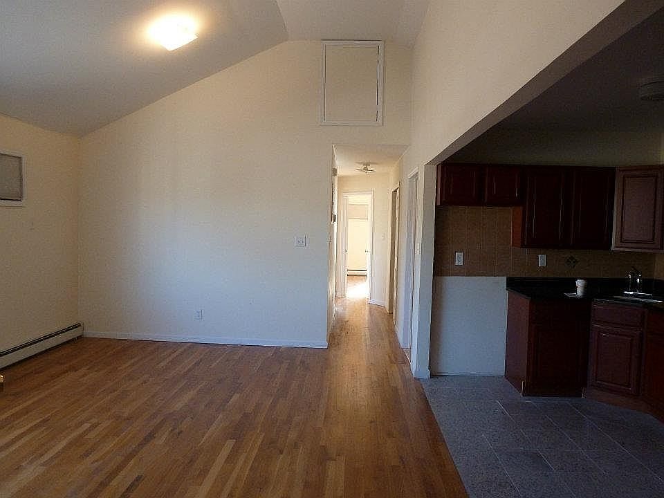 2nd image of 17036 93rd Ave