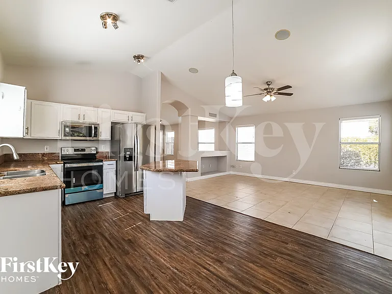 4367 E Campo Bello Dr — Photo 6