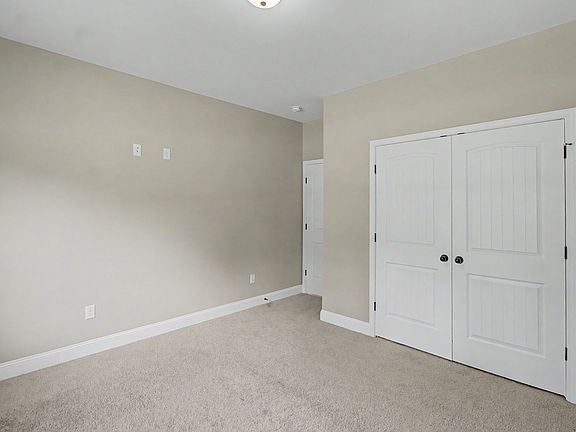 4th image of 5877 Rye Patch Rd NE