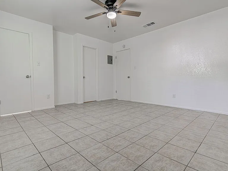805 Sirocco Dr — Photo 15