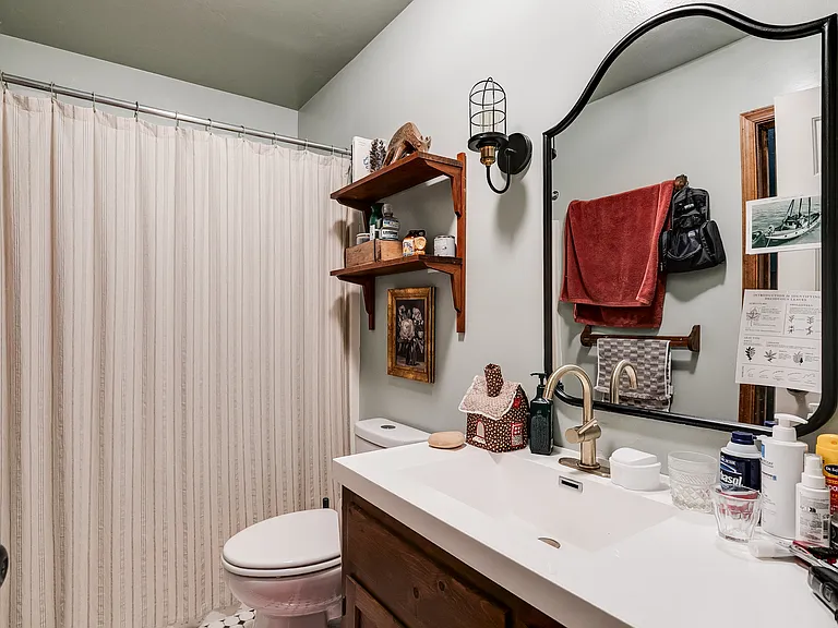5607 Willow Creek Ln — Photo 14