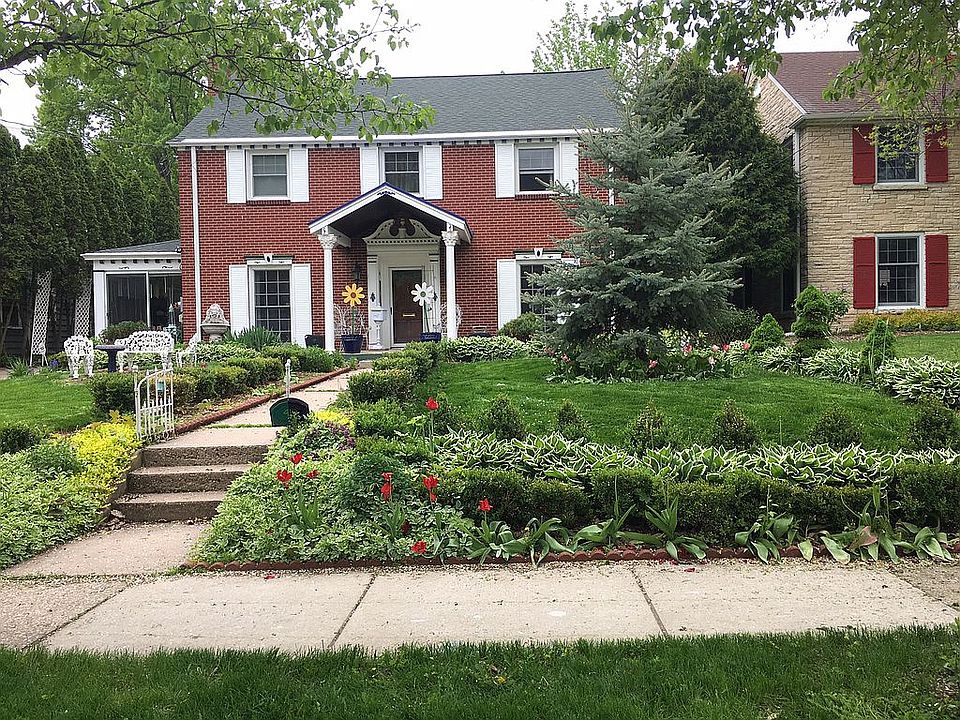 1st image of 410 Park Dr