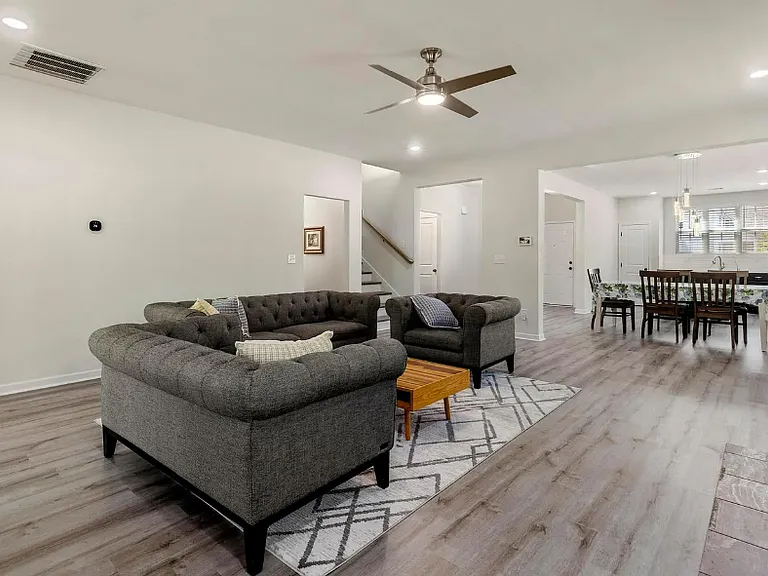 121 Northern Flicker Dr — Photo 8