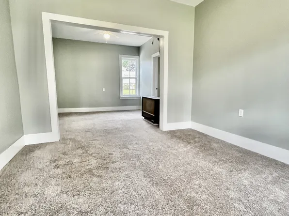 117 W Hemlock St, Titusville, PA 16354