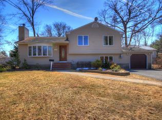 52 Lyon Rd, Waldwick, NJ 07463