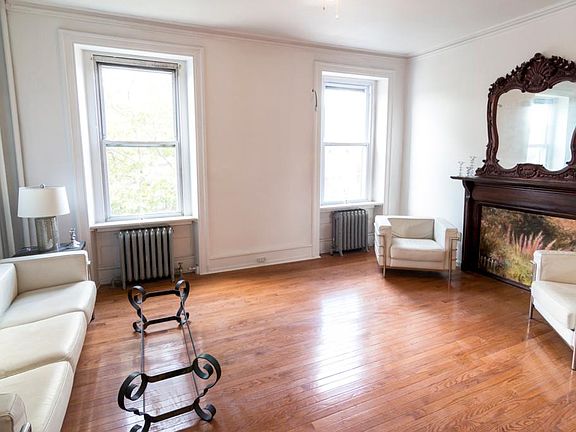 2nd image of 1523 S Broad St #2F