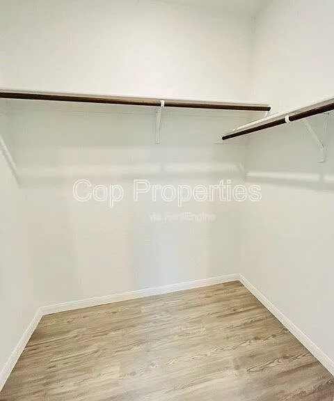 742 Haas Way — Photo 9