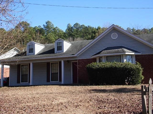 1st image of 2948 Glenn Hills Dr