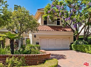 2176 Ridge Dr, Los Angeles, CA 90049