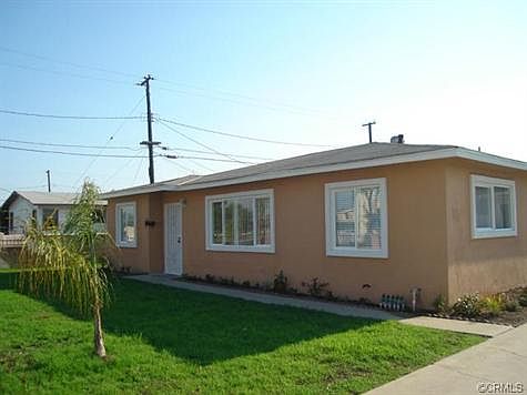 3rd image of 21833 Dolores St