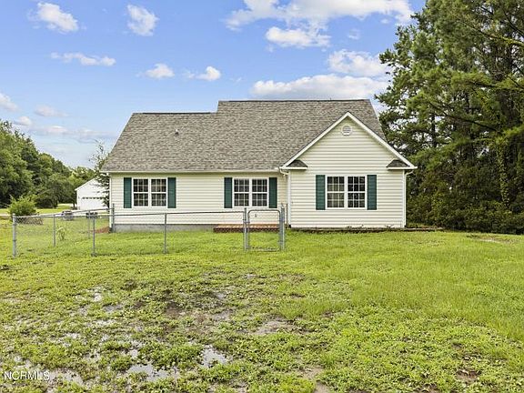 5th image of 114 Lake Arthur Dr