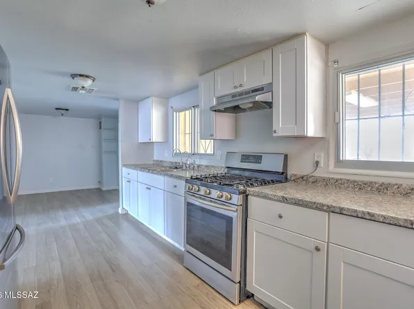 5449 S Pinta Ave, Tucson, AZ 85706