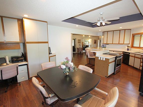 4th image of 6850 Brookview Dr NE