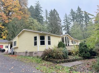 90 Alpha Dr, Longview, WA 98632