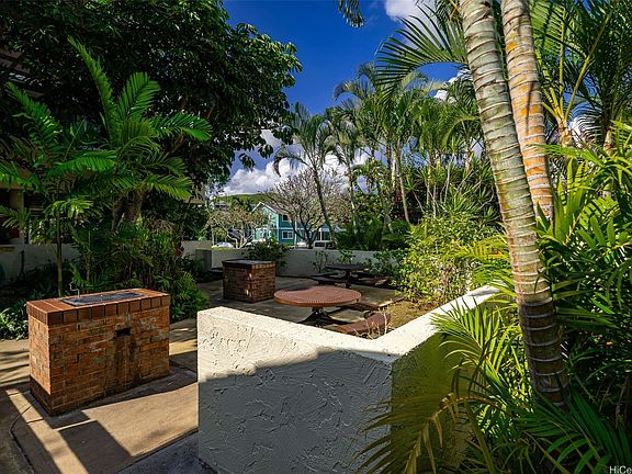3rd image of 1015 Aoloa Pl APT 437