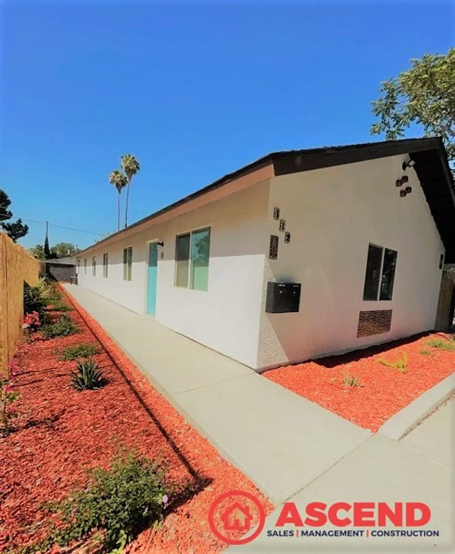 Duplex with Solar!! — Photo 1