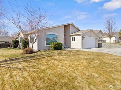 400 Concord Lane, Zillah, WA, 98953