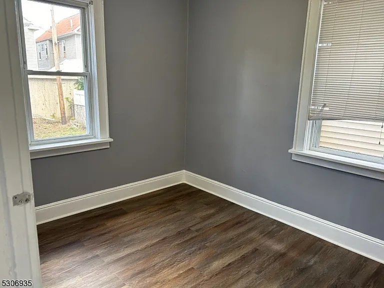 14 Bergen Ave — Photo 12