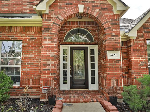 4th image of 6423 Cottonwood Park Ln