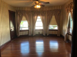 18 Everett St, Pawtucket, RI 02861