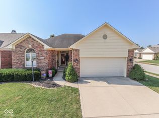 1647 Foxmere Way, Greenwood, IN 46142