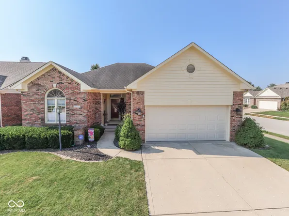 1647 Foxmere Way, Greenwood, IN 46142