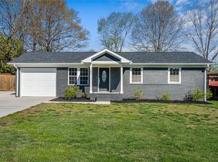 109 Cherrylane Dr, Greenville, SC 29617