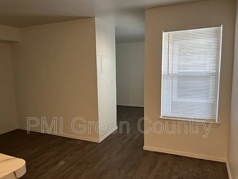 6639 S Victor Ave #G214 — Photo 12