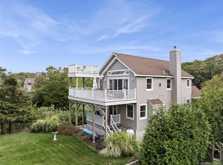 155 2nd Ave, Peconic, NY 11958