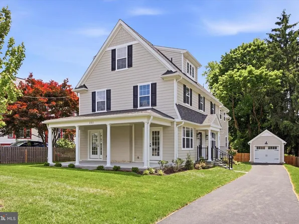 111 Saint Pauls Rd, Ardmore, PA 19003