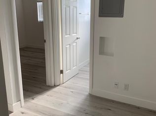 11934 Eucalyptus Ave APT A, Hawthorne, CA 90250