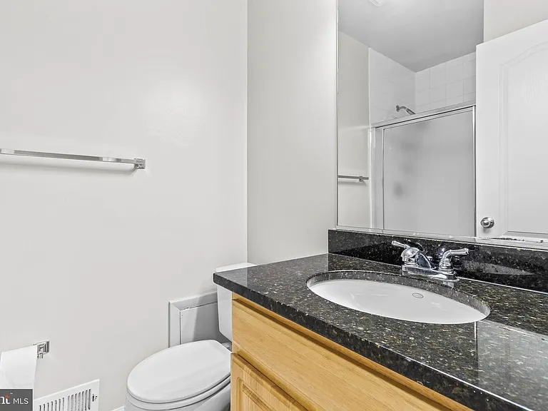 3842 Chesterwood Dr #3842 — Photo 20