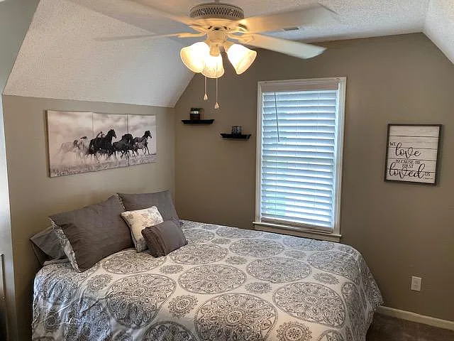103 Wyeth Ln — Photo 19