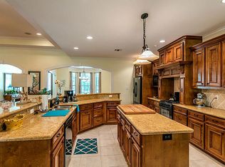 7202 Oak Bluff Dr, Magnolia, TX 77354
