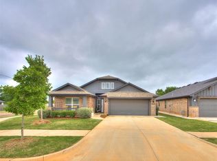 3051 Wister Rd, Norman, OK 73069
