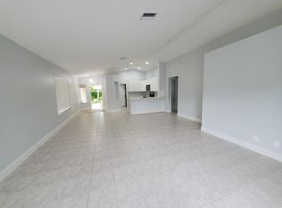 4333 Magnolia Ridge Dr, Fort Lauderdale, FL 33331