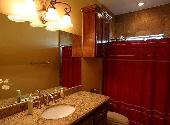 2nd image of 1318 Tierra Santa Dr