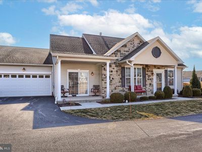 258 Dolomite Dr, York, PA, 17408