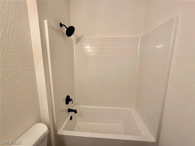 461 E Comstock St #2 — Photo 9