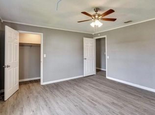 703 N Victoria Ave, Iowa Park, TX 76367