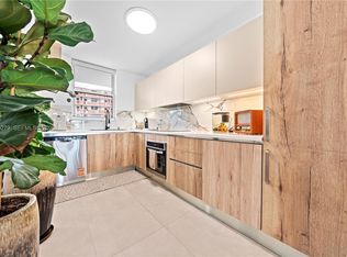 3703 NE 166th St APT 406, North Miami Beach, FL 33160