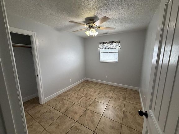 5th image of 217 S Galena Ave