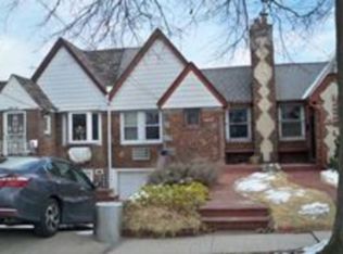 14937 122nd St, South Ozone Park, NY 11420