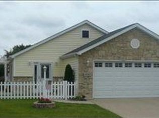 350 Brown Ct, Chesterton, IN