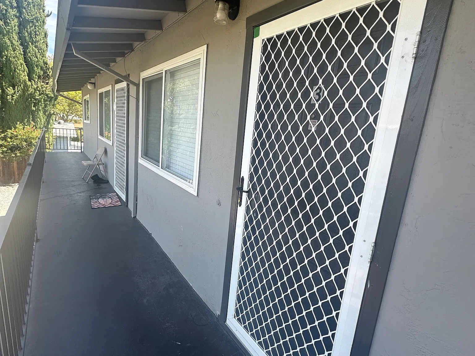 1 bed, 700 sqft, $1,800 — Photo 2