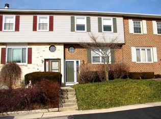 1214 Pheasant Dr S, Carlisle, PA 17013