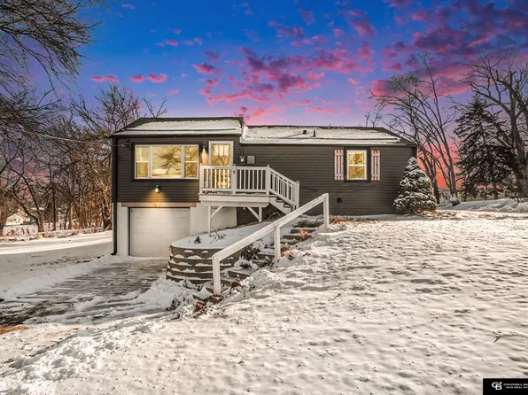 2901 Van Buren St, Bellevue, NE 68005