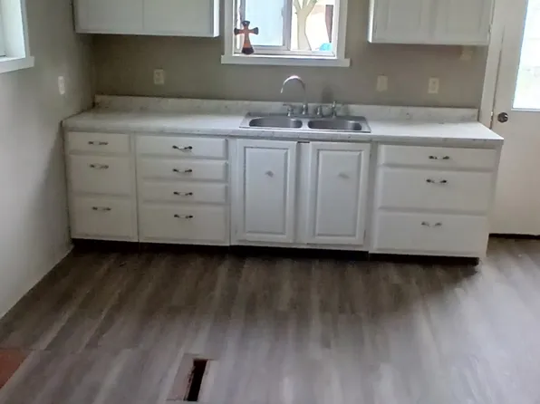 2739 Drexel Blvd, Adrian, MI 49221