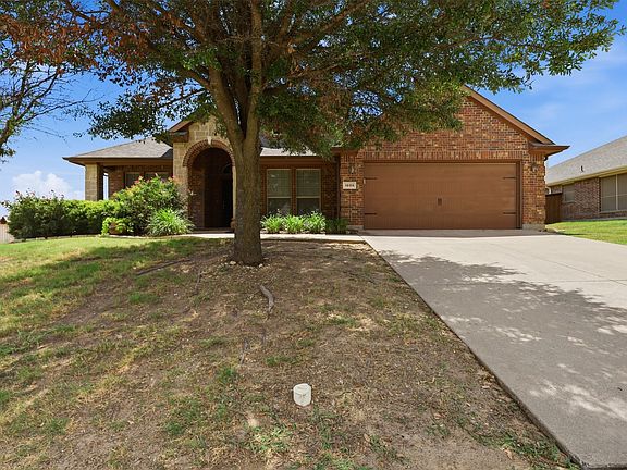 4th image of 1608 Salado Trl