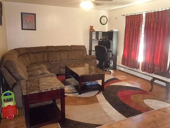 5th image of 232 Park St